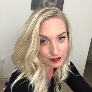 Meet your Posher, Cyndi